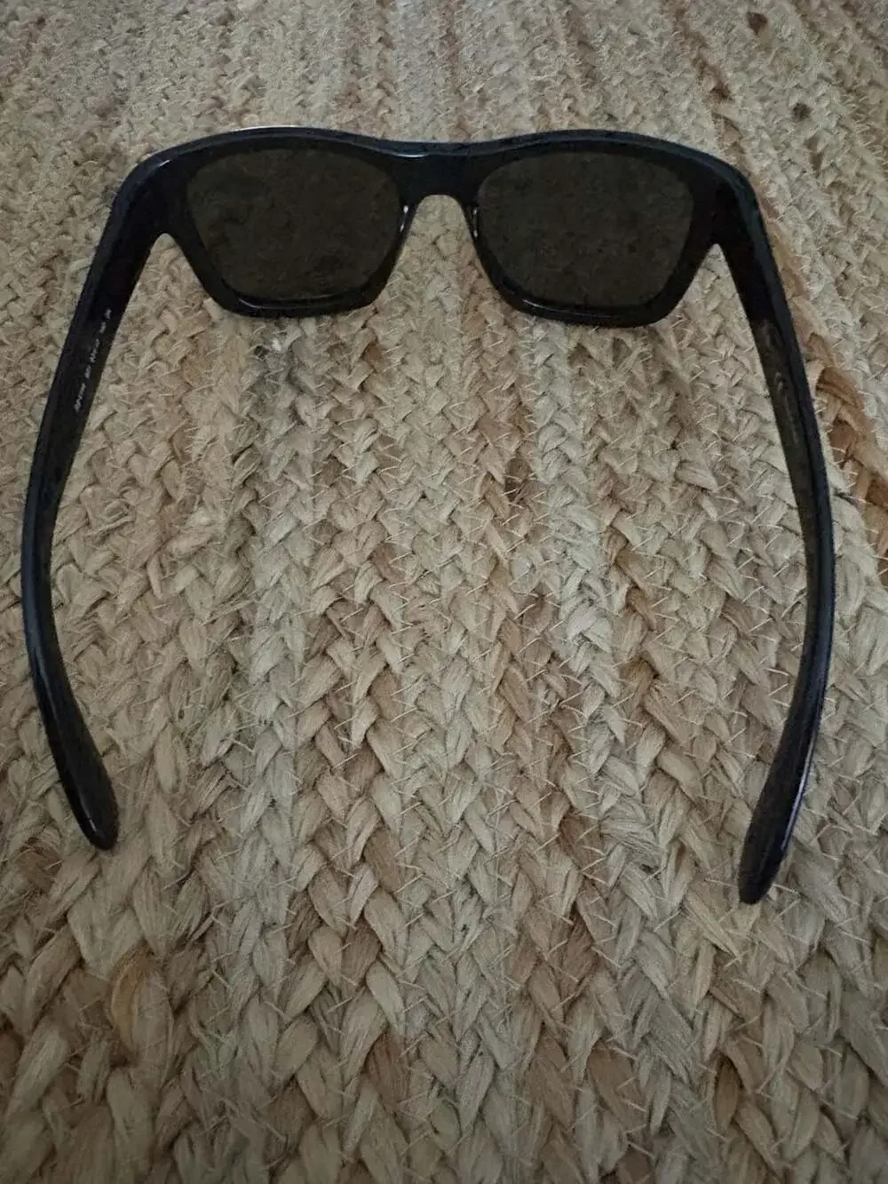 Ray-Ban RB4194 601 Square Sunglasses in Black